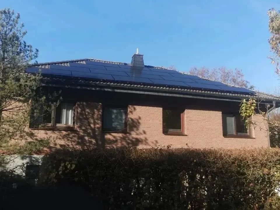 International project| YC solar full black aesthetics high-efficiency photovoltaic module encounters distributed households of German