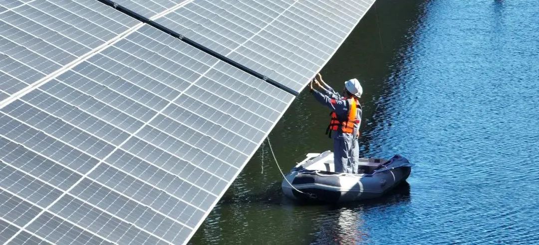 Project Cases | YC Solar High-Efficiency Modules in Shandong Lushan, Explore "PV   Charging Station" Green Energy Road